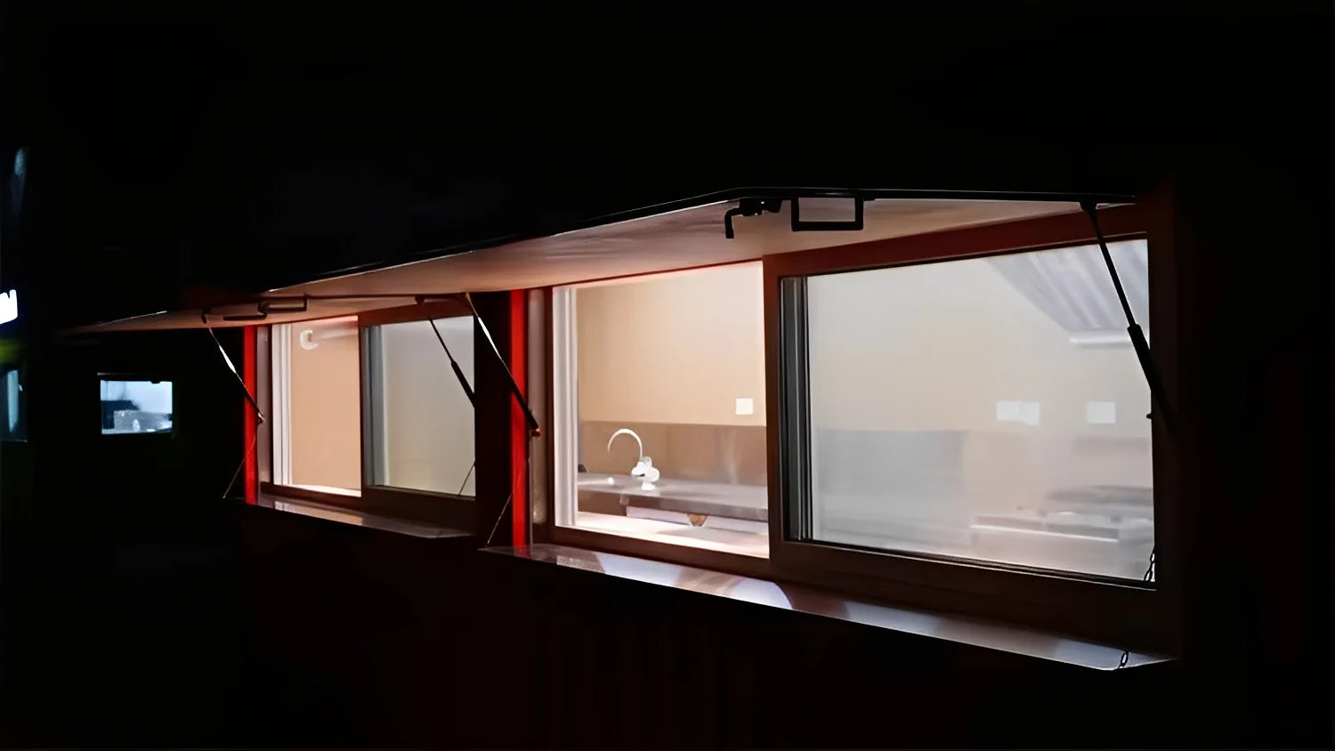 20Ft Shipping Container Shop For Full-Service Restaurant Or Coffee Shop image 5