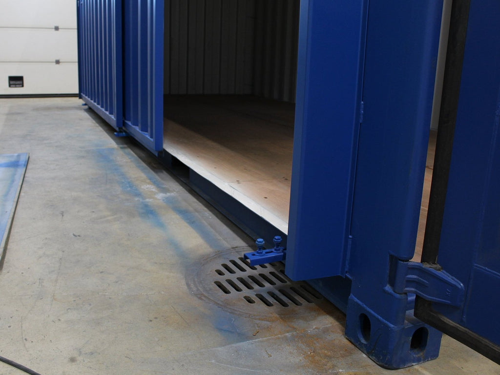 20ft Hi Cube Container (9′ 6″ high) suitable for IBC storage Sliding Door image 2