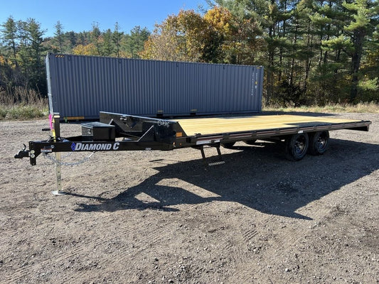 2024 Diamond C 8.5×20 7K Deckover Trailer w/Slide-In Ramps image 0
