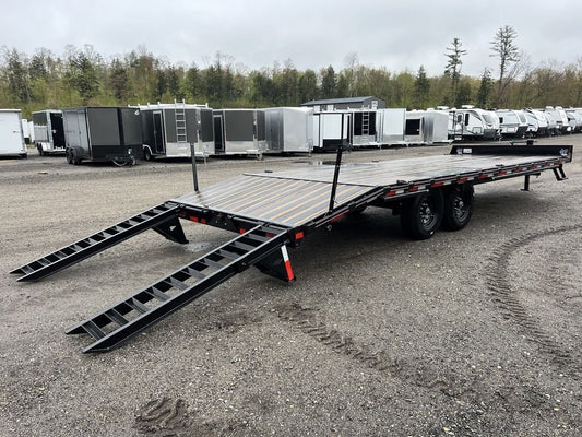 2024 Diamond Deckover Equipment Trailer image 0