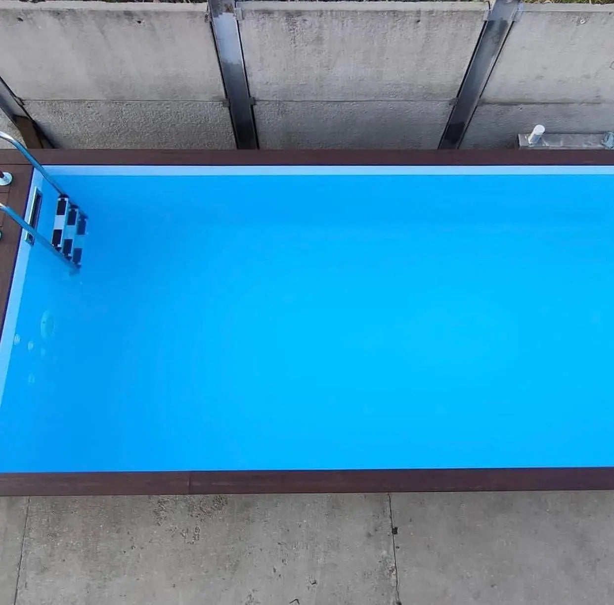 20 Ft Container Pool image 4
