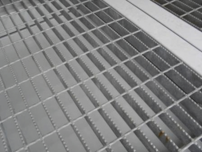 20Ft X 8Ft Open Mesh Floor Bunded Store image 0
