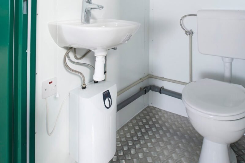 1+1 Double Mains Toilet 8Ft x 5Ft (Green) image 1
