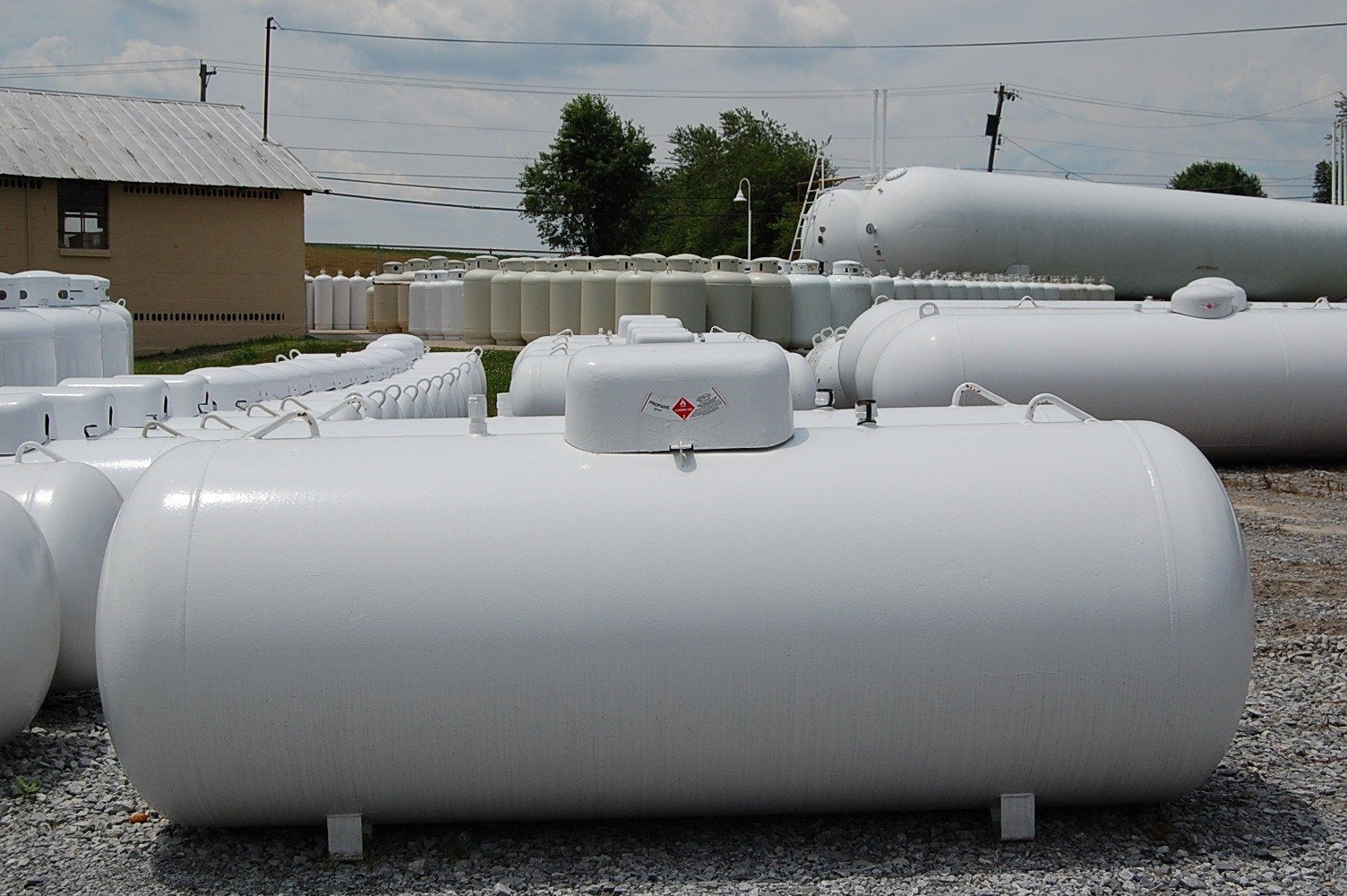 Metsa Propane Tanks image 0