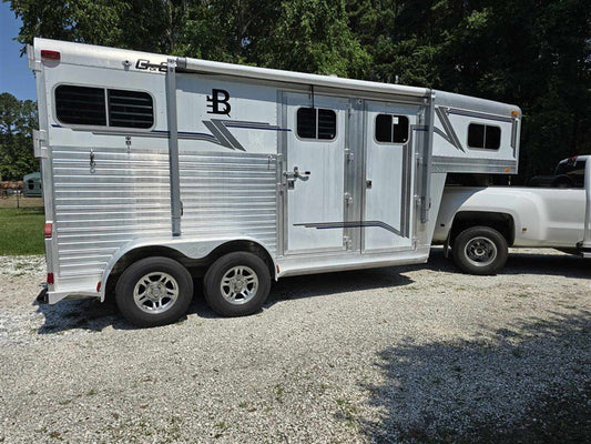 2000 C&C 2 horse Gooseneck image 0