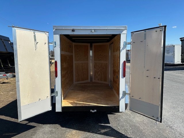 Homesteader 5 x 8 Enclosed V-Nose Cargo Trailer – Barn Doors image 1