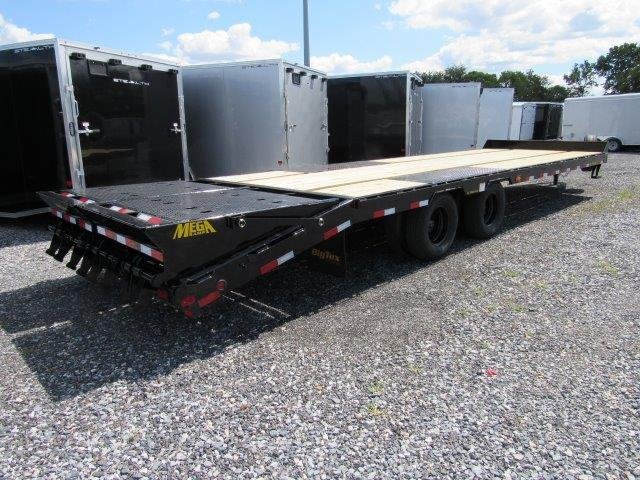 Big Tex 8.5 x 30 Heavy Duty Deckover Equipment Trailer – 12K Axles image 3