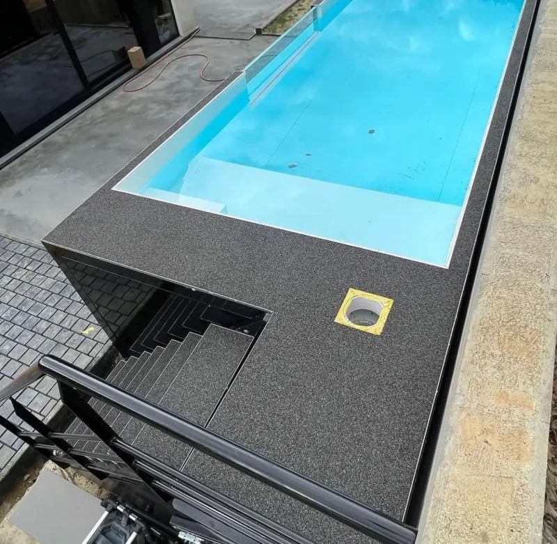 20 Ft Container Pool image 2