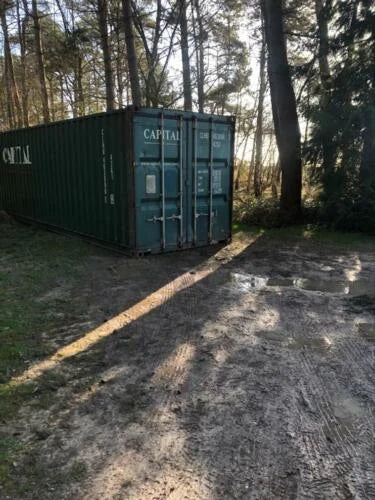 40 Ft Hc Used Shipping Containers High Cube Wind And Watertight Ipswich image 1