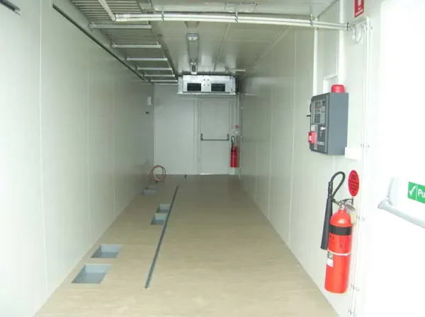 port-switch-room-container-30-1.webp Switch Rooms
